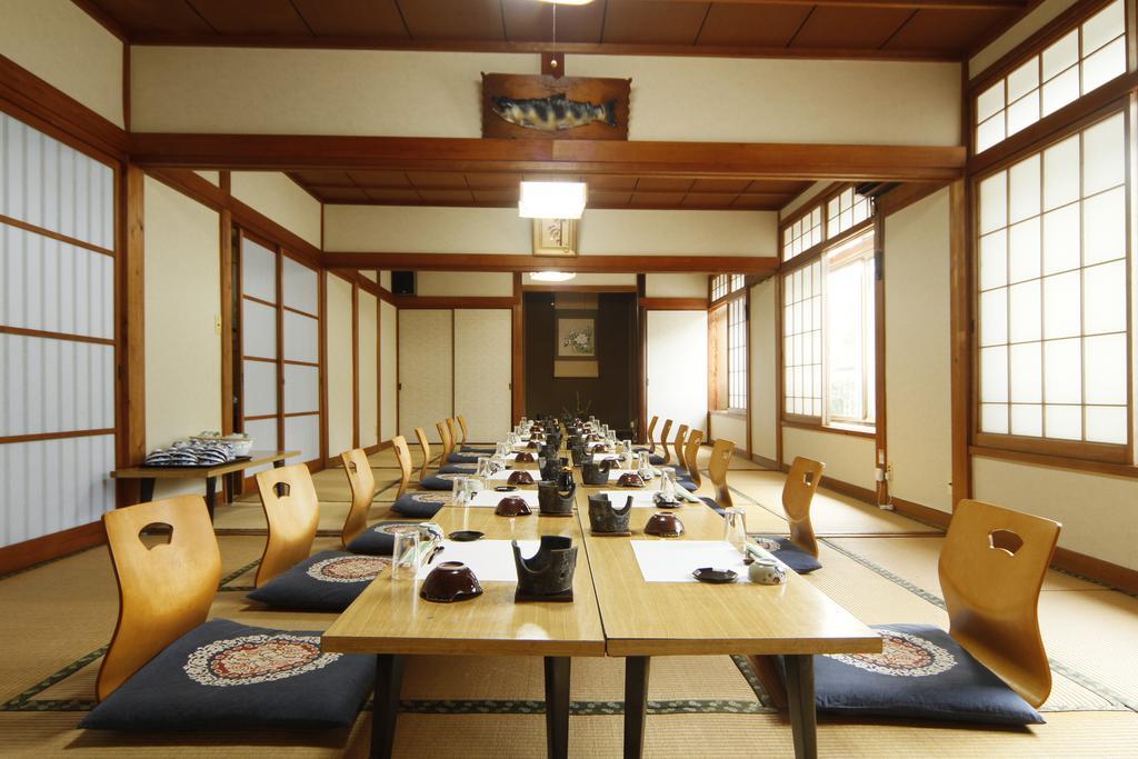 Bekkan Kawanatsu Hotel Shin'onsen Zewnętrze zdjęcie